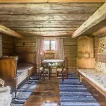 Bed & Breakfast Hyvoelaen Talo