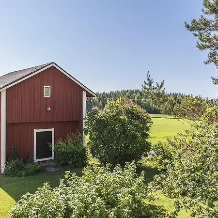 Hyvoelaen Talo Bed & Breakfast 3*