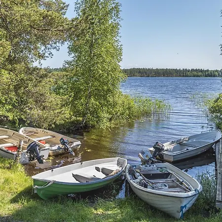 Hyvoelaen Talo Bed & Breakfast Ahtari