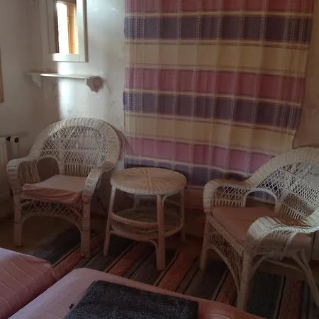 Bed & Breakfast Hyvoelaen Talo