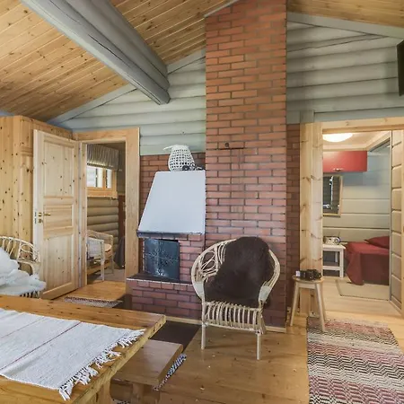 Bed & Breakfast Hyvoelaen Talo Ähtäri